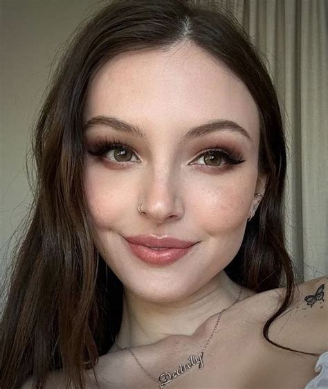 dainty wilder (@dainty..